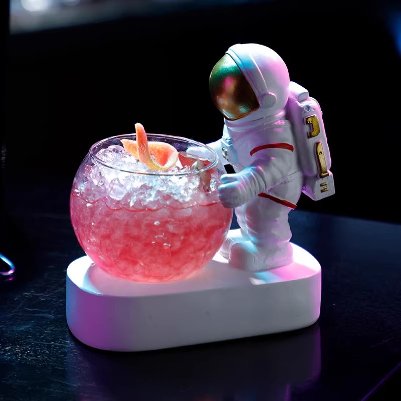Wine Beer Mixed Drinks - 250ml Kreatives Astronauten-Design Personalisiertes Leuchtendes Trinkglas