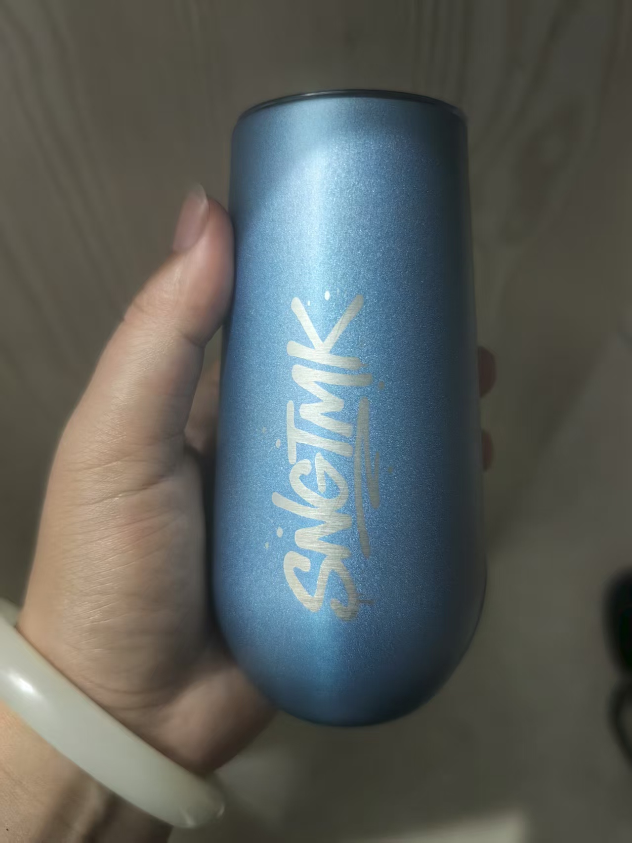 Wine Beer Name - Benutzerdefinierte Name Swig Tasse Isolierte Thermoskanne